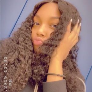 Meet your Posher, Destiny